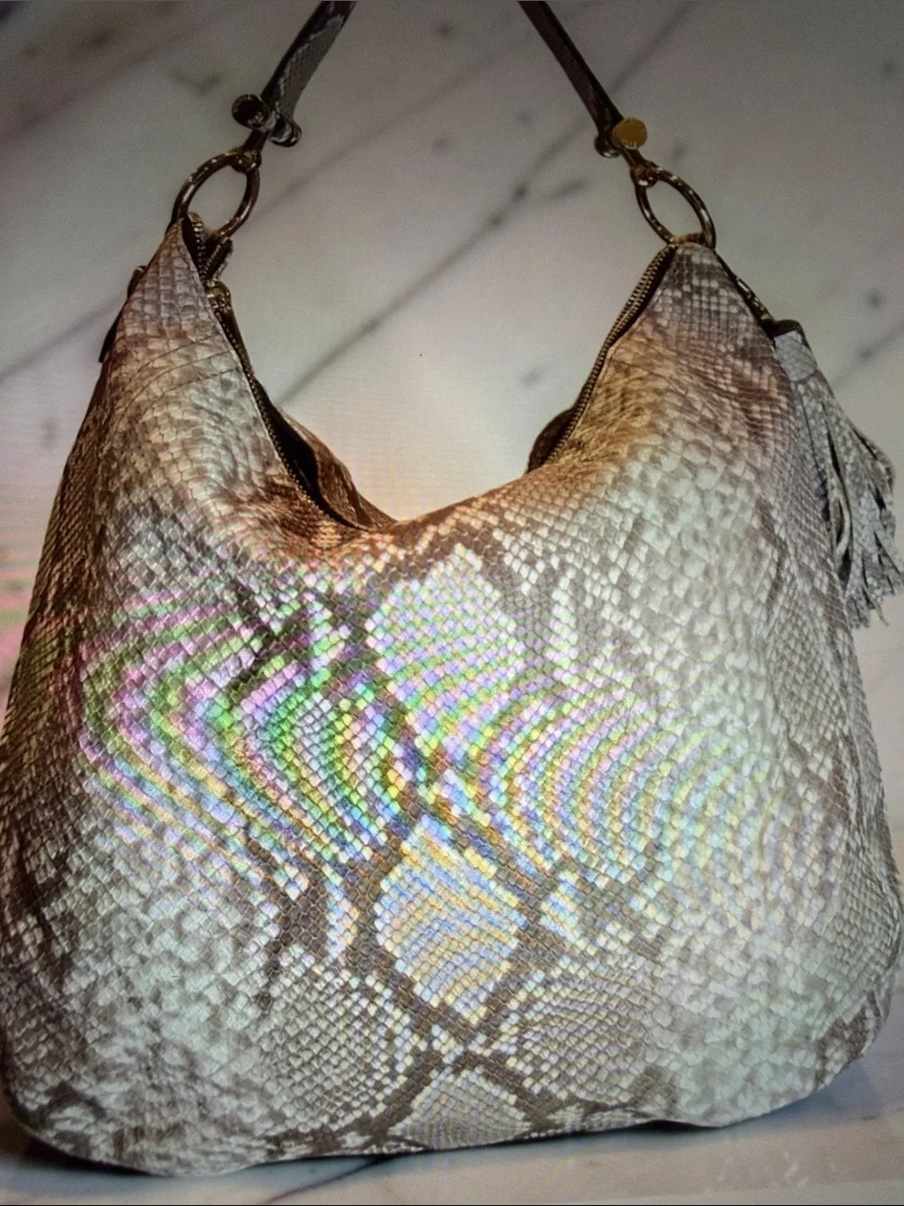 Michael Kors Frances XL Shoulder bag - dark sand - embossed. Like new